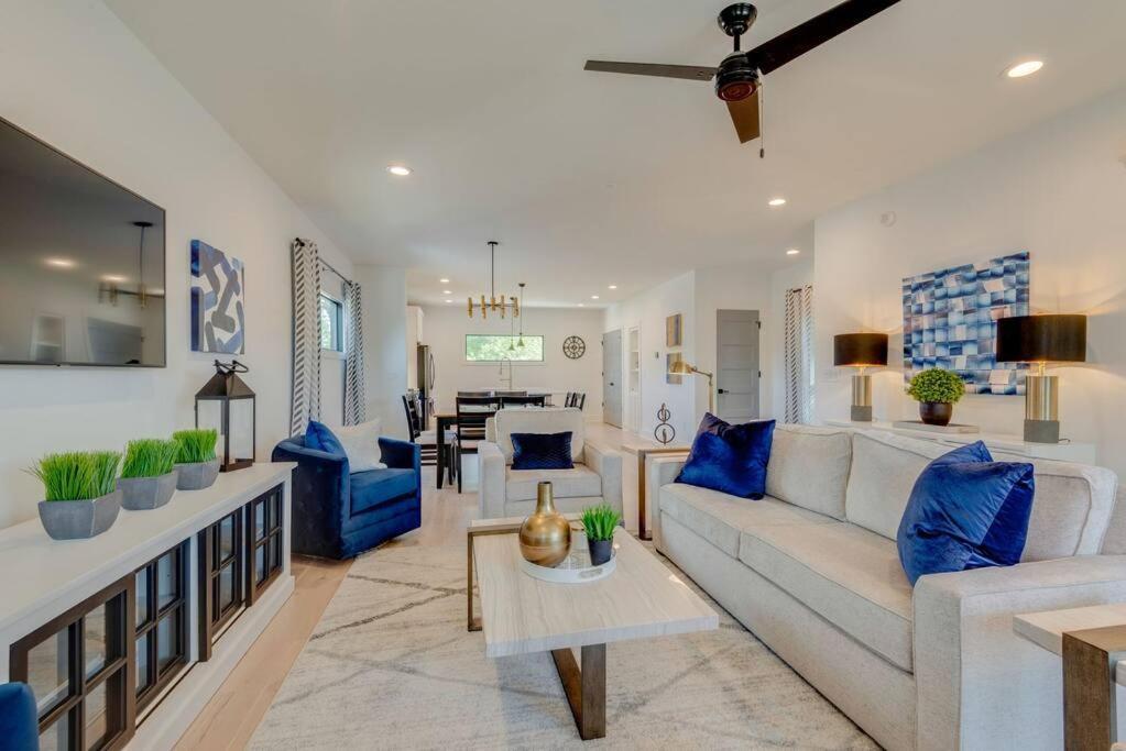 Luxury Downtown Nash/Roofdeck/11 Beds Villa Нашвил Екстериор снимка