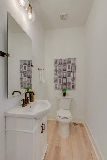 Luxury Downtown Nash/Roofdeck/11 Beds Villa Нашвил Екстериор снимка