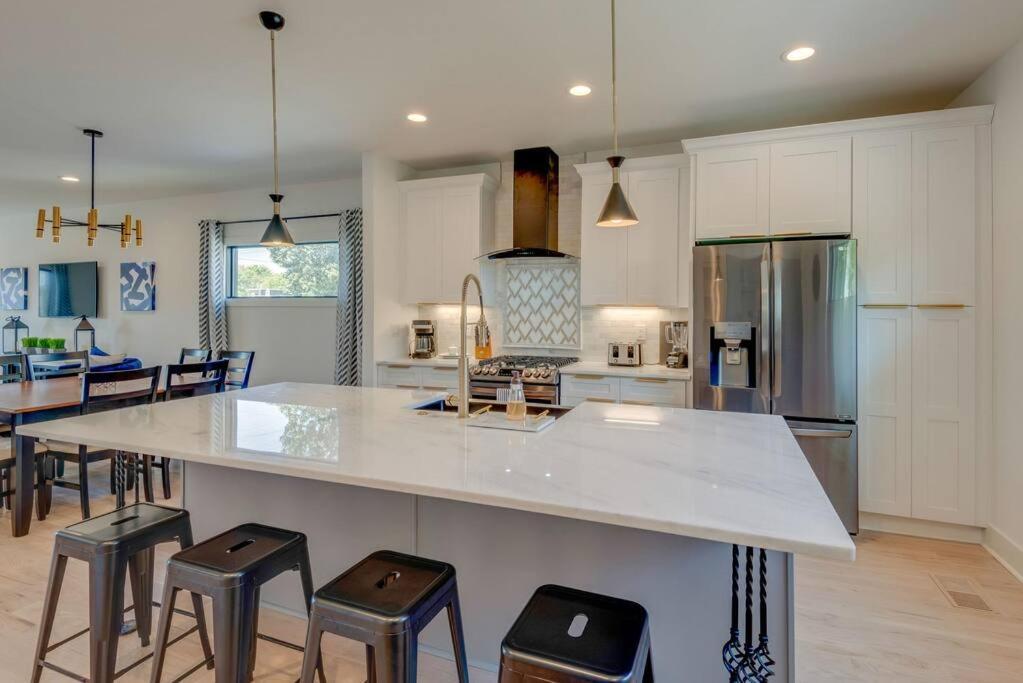 Luxury Downtown Nash/Roofdeck/11 Beds Villa Нашвил Екстериор снимка